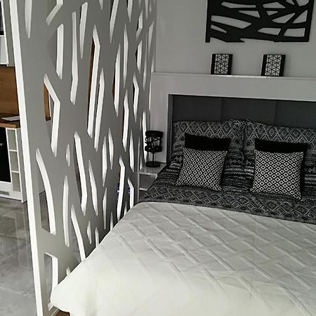 Apartament Wroclaw Centrum Dorzecze Legnickiej Екстериор снимка
