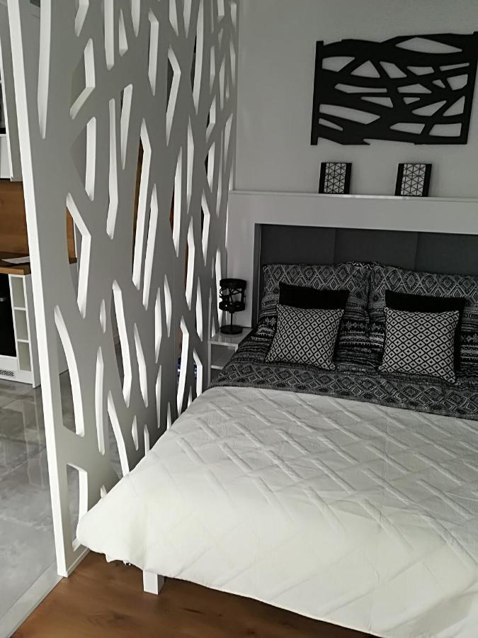 Apartament Wroclaw Centrum Dorzecze Legnickiej Екстериор снимка
